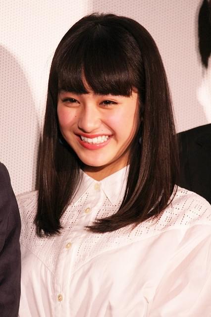 「ReLIFE」平祐奈、高校卒業記念のサプライズに感涙＆大学合格を報告