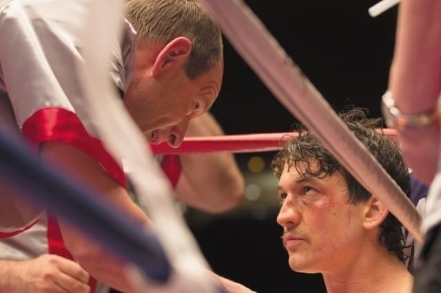 マイルズ・テラーが実在のボクサーを熱演