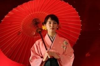 吉岡里帆「人生で一番積極的だった」初恋を振り返る