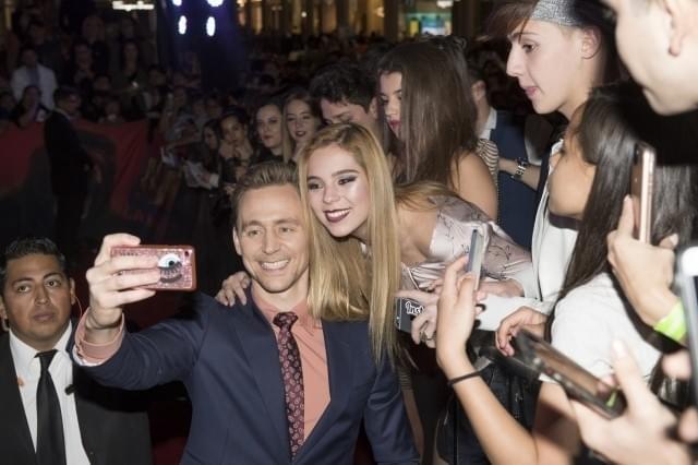 トム・ヒドルストンの「キングコング」世界5大都市ツアー写真が一挙お披露目！