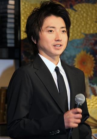 藤原竜也「服のセンスも悪いし猫背」湊かなえさんの太鼓判!?に安ど「批判されたら監督のせい」