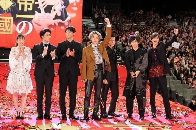 菅田将暉＆野村周平ら「帝一の國」キャストの太鼓演舞にファン4000人熱狂！