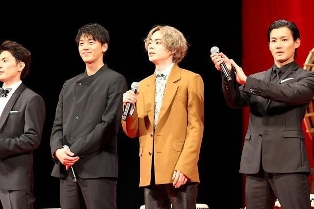 菅田将暉＆野村周平ら「帝一の國」キャストの太鼓演舞にファン4000人熱狂！