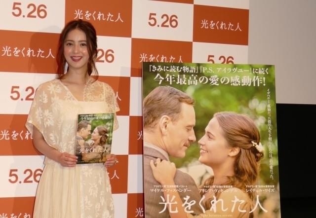 佐々木希の“光をくれた人”は夫・わっくんではなく意外な存在！