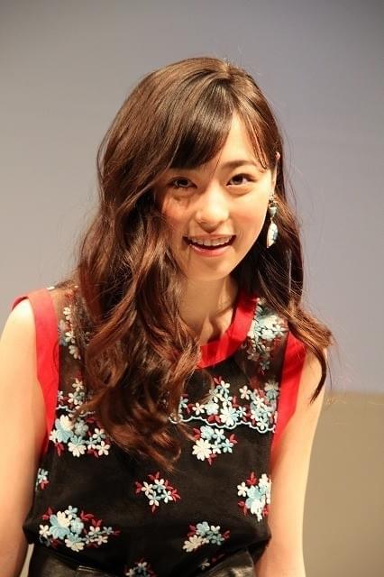 福原遥、主演作お披露目に感慨も「女子って怖い！」