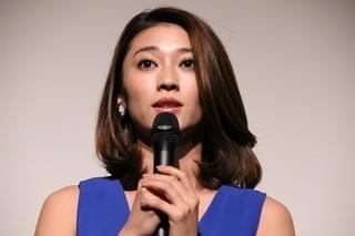 「破裏拳ポリマー」原幹恵、ジャッキー・チェンそっくりさんに関節技決める！