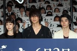 綾野剛“武曲VSフランケンシュタインの恋”に期待？「どちらが勝つのか楽しみ」