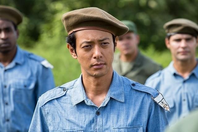 オダジョー、チェ・ゲバラと共闘した日系人役でスペイン語を披露「エルネスト」特報