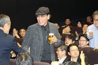 “酒場詩人”吉田類のほろ酔いトーク＆生歌にファン上機嫌！