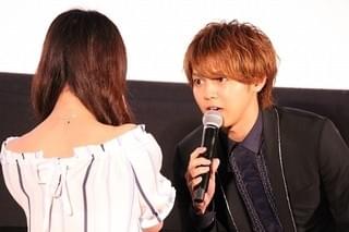 土屋太鳳の“男装”に片寄涼太＆千葉雄大もうっとり「マジでかっこいい！」