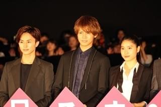 土屋太鳳の“男装”に片寄涼太＆千葉雄大もうっとり「マジでかっこいい！」