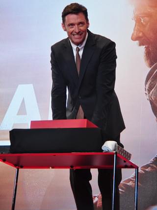 来日中のヒュー・ジャックマン、ウルヴァリンの後継者を発見？