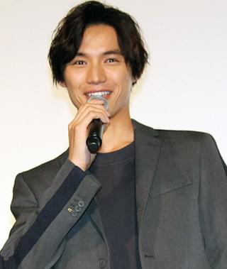 福士蒼汰＆工藤阿須加、成島出監督のねぎらいに涙「役者として育ててくれた」