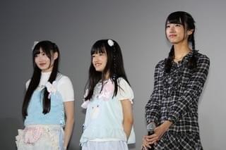 奥村野乃花ら“虹コン”ガンアクション上達の秘密は「銃と一緒に寝る」