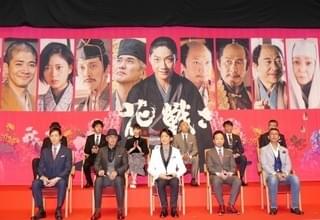 「花戦さ」千利休・佐藤浩市、秀吉・市川猿之助に「もっと踏んで」と直訴！