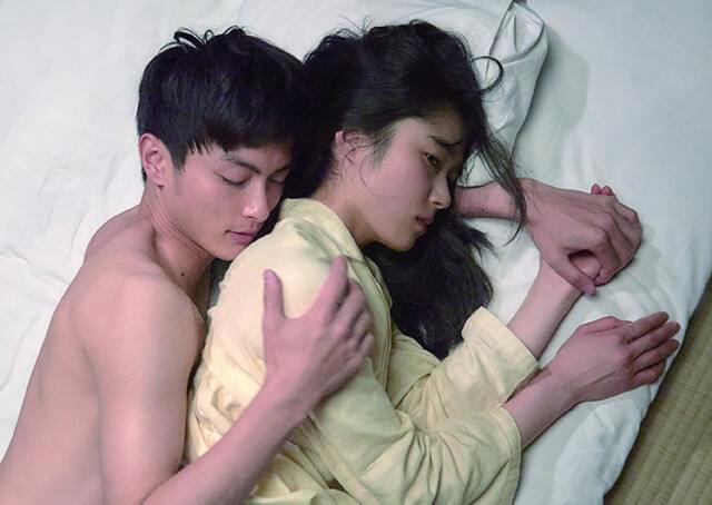 高良健吾が初音映莉子にキス 「月と雷」予告編完成