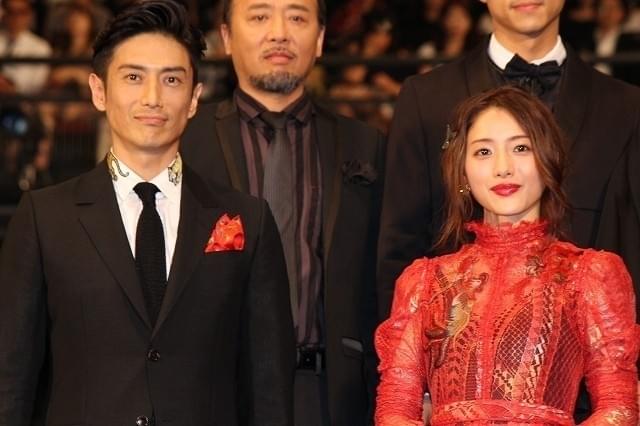 「嵐」大野智、妻役・石原さとみの“目力”にドキッ！「非常にきました」