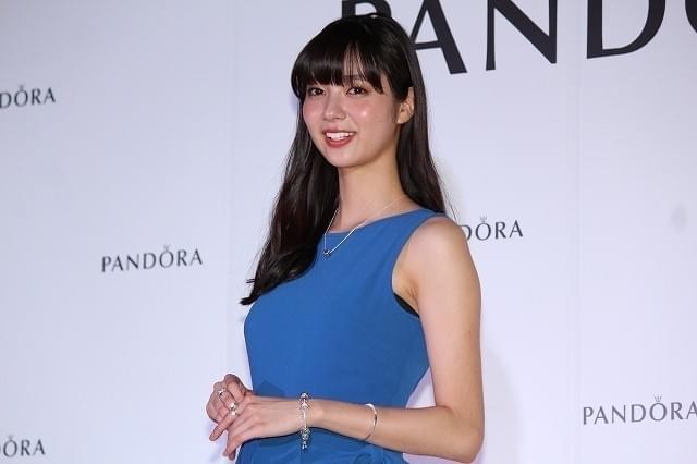 新川優愛、仕事に追われて女子力喪失!?休日は“地味路線”まっしぐら