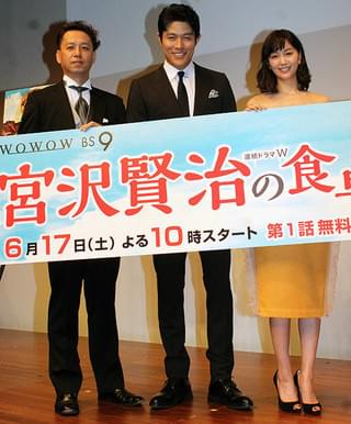 鈴木亮平、西郷隆盛の前に「誰も描いていない」宮沢賢治を熱演「自信ある」