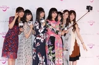 西野七瀬がゾウと友達に!?「乃木坂46」が“タイ女子旅”を満喫