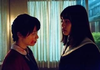 スパガ浅川梨奈が“狂人だらけ”デスゲームに怯える！「人狼ゲーム」第6弾の予告完成