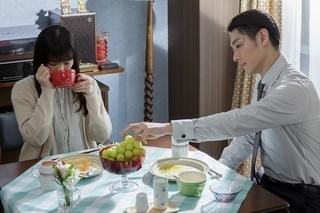 ディーン・フジオカ＆貫地谷しほりの“夫婦生活”切り取った「結婚」場面写真