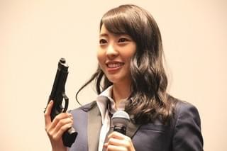 「ジョン・ウィック」、総数500発以上“発砲上映”開催！元NMB48藤江れいな「快感ですね」