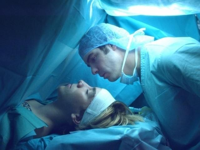 仏の実力派俳優が結集した 「あさがくるまえに」も選出