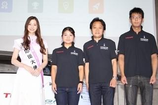 足立梨花、七夕のお願い事は「主演作でB'zに主題歌を歌ってほしい」