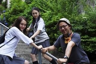 注目女優・萩原みのり＆久保田紗友のオフショット！「ハローグッバイ」メイキング披露