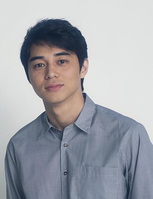 自由人とサラリーマンの1人2役に挑戦！