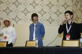 実写「東京喰種」LAで世界初上映！窪田正孝のマスク姿に観客1000人興奮