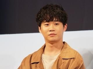 土屋太鳳、間宮祥太朗の「痩せろ」アドリブ発言に反撃「そこそこスリムだろうが」