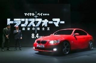世界に1台？全長4mのリアル「トランスフォーマー」車両が日本上陸！