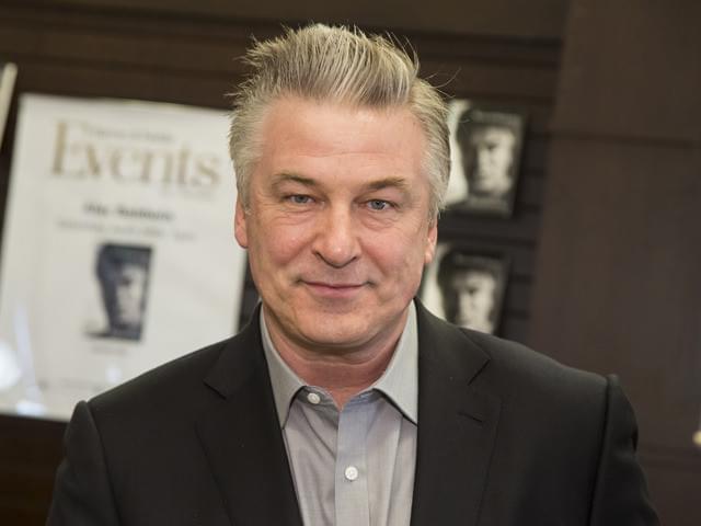 生放送の舞台「ア・フュー・グッドメン」にアレック・ボールドウィンが主演