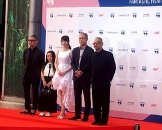 田中要次×西村喜廣監督「蠱毒」プチョン映画祭で上映！血しぶき噴出に観客熱狂