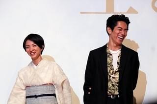 満島ひかりは“女優になるために生まれた” 永山絢斗と共演「海辺の生と死」封切り