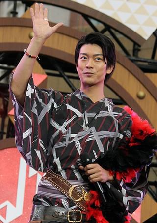 ロンブー亮、キュウレンジャー出演を息子に自慢も反応は「最後、爆発すんねんな」