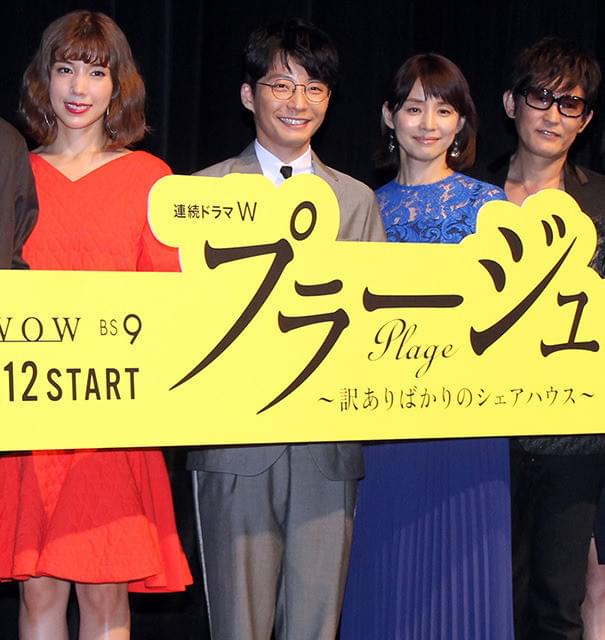 舞台挨拶に立った星野源、スガシカオら