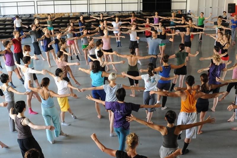 ダンス界のカリスマの全貌を捉えたドキュメンタリー「ミスター・ガガ」10月公開