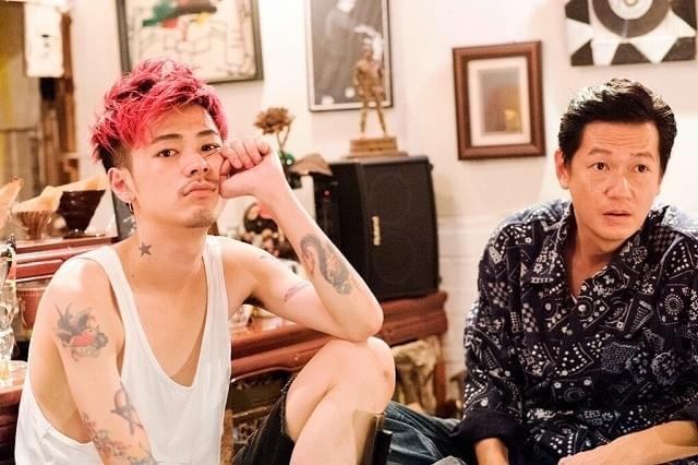 自堕落な井浦新＆成田凌…「ニワトリ★スター」新場面写真お披露目！公開は18年3月