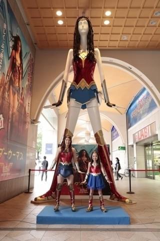 ワンダーウーマンに変身した吉田沙保里、“霊長類最強”超え？「さらに強くなった気がする」