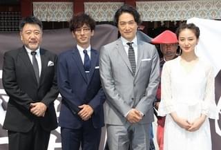 “本妻”岡田准一と“愛人”キムタクの間で板挟み!?原田眞人監督が苦笑い「完全に二股」