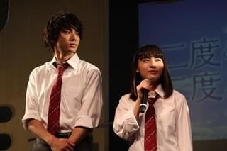 村上虹郎「ニドナツ」劇中曲を生演奏 加藤玲奈の新加入は「ウェルカムです」