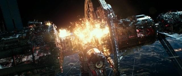 天候を操る宇宙ステーションが暴走！ ジェラルド・バトラー主演作、18年1月公開