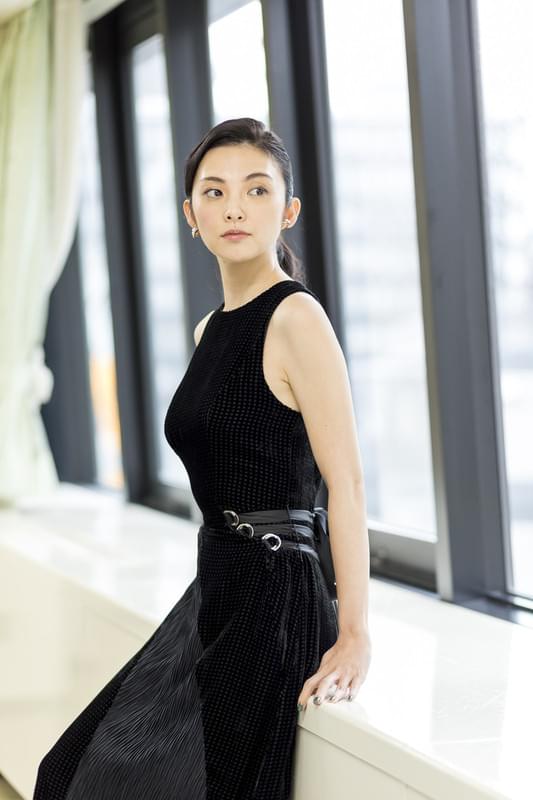インタビューに応じた田中麗奈