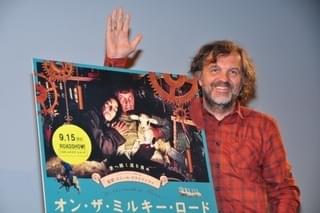 「オン・ザ・ミルキー・ロード」クストリッツァ監督、動物たちへの演技指導のコツとは？