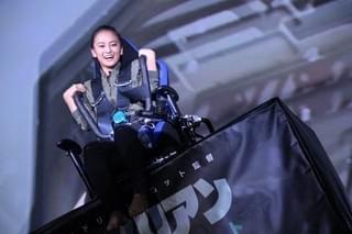 岡田結実「エイリアン」の“体液”を浴び絶叫！「やべえ」