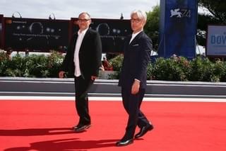 坂本龍一ドキュメンタリーにベネチアが熱狂！行く先々で声をかけられる人気