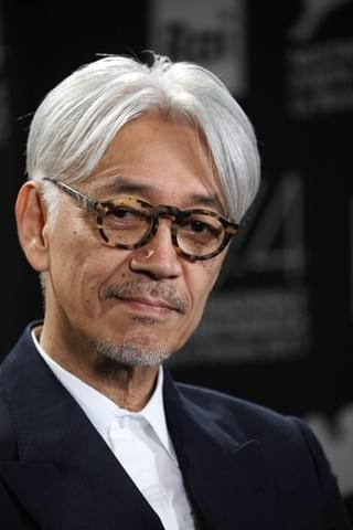 坂本龍一ドキュメンタリーにベネチアが熱狂！行く先々で声をかけられる人気
